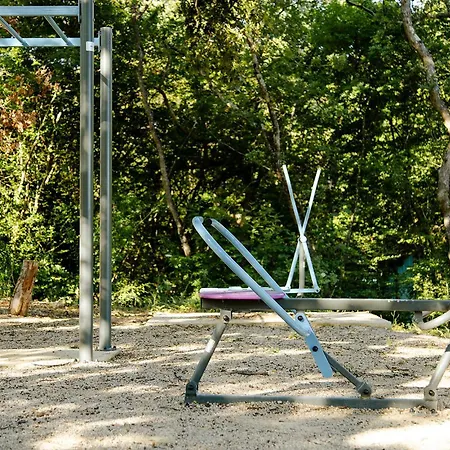 Lovely Stacaravan In Glavotok مكان تخييم Brzac