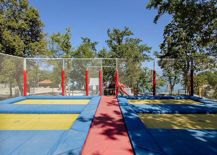 Lovely Stacaravan In Glavotok Camping 4*