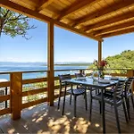 Camping 2 Bedroom Awesome Stacaravan In Glavotok