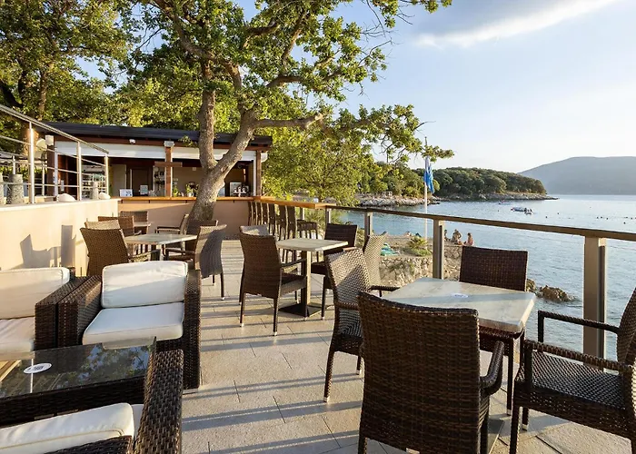 Lovely Stacaravan In Glavotok