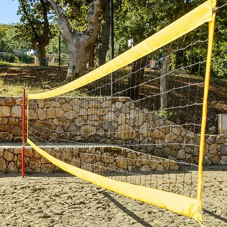 Lovely Stacaravan In Glavotok Kamp alanı